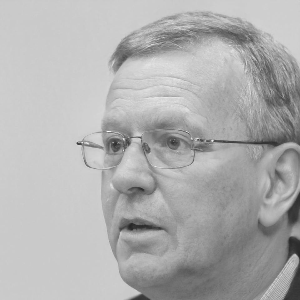 Ritratto professionale di Dario Mancini, coordinatore didattico