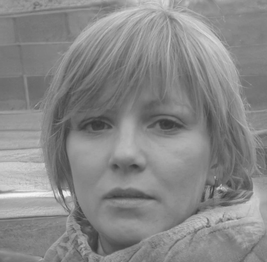 Docente di makeup artistry con esperienza nel settore beauty professionale